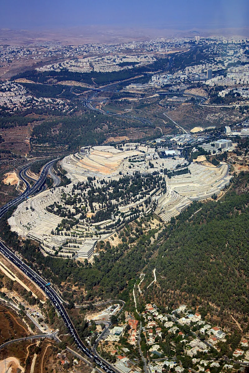 Har HaMenuchot, Jerusalem — aerial cemetery overview