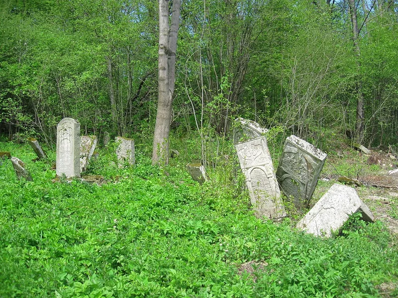 Jewish cemetery, Kosiv — cemetery overview