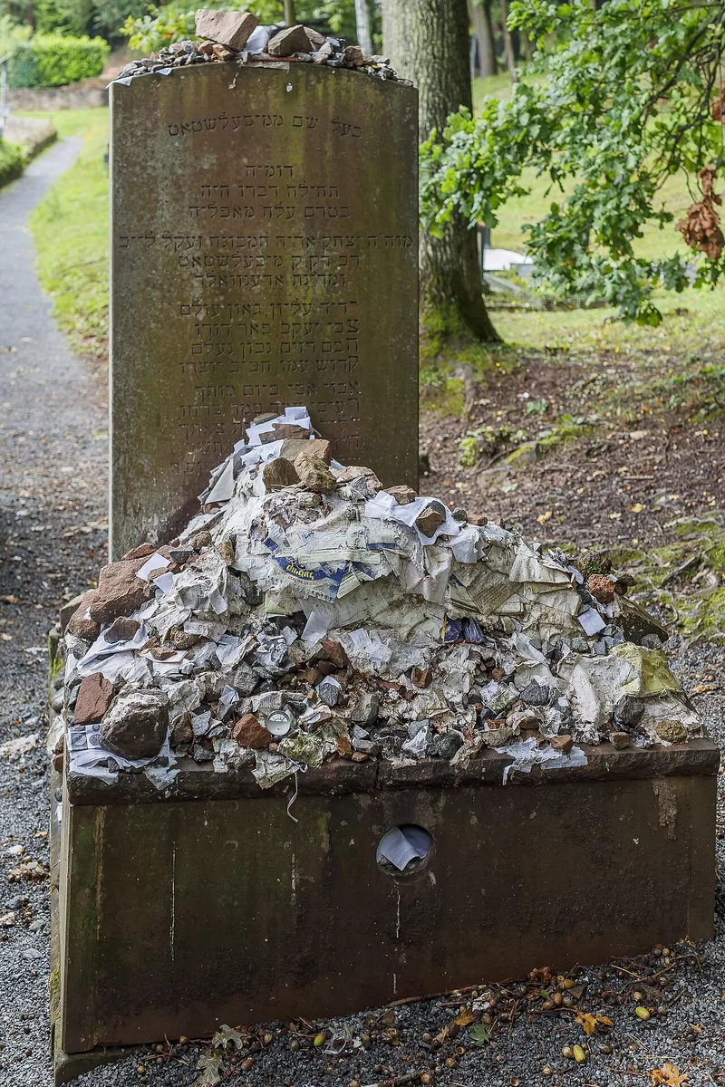 Grave of Reb Seckel Leib Wormser, the Baal Shem of Michelstadt