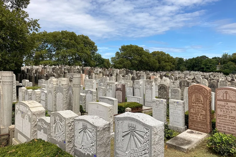 Mount Judah Cemetery, Queens — cemetery overview