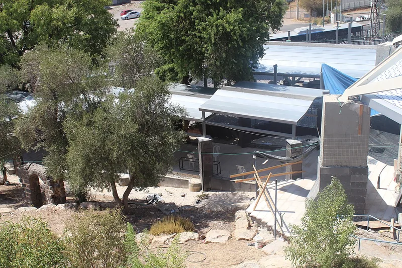 Rambam burial complex, Tiberias — exterior