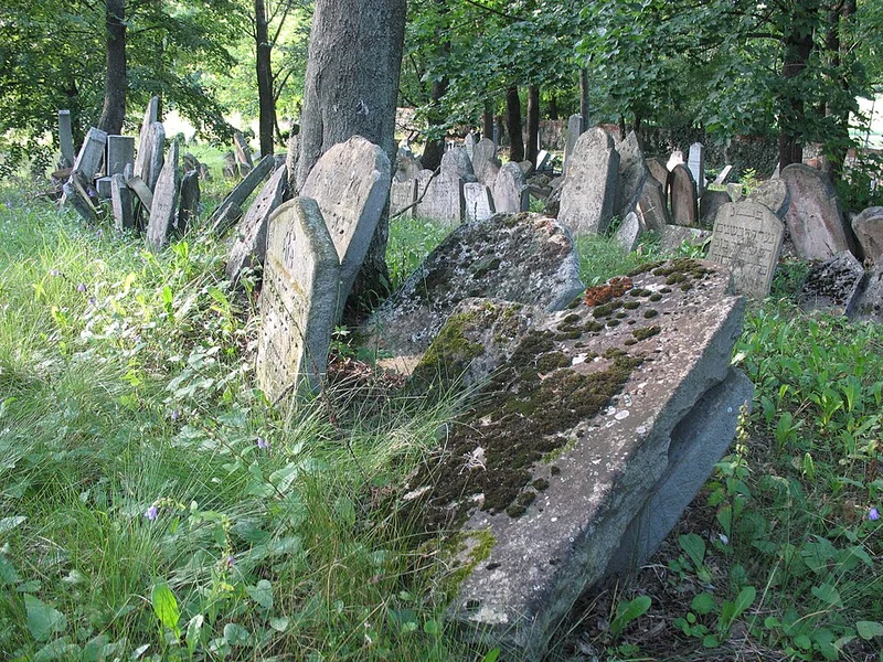 Jewish cemetery in Mikulov — cemetery overview