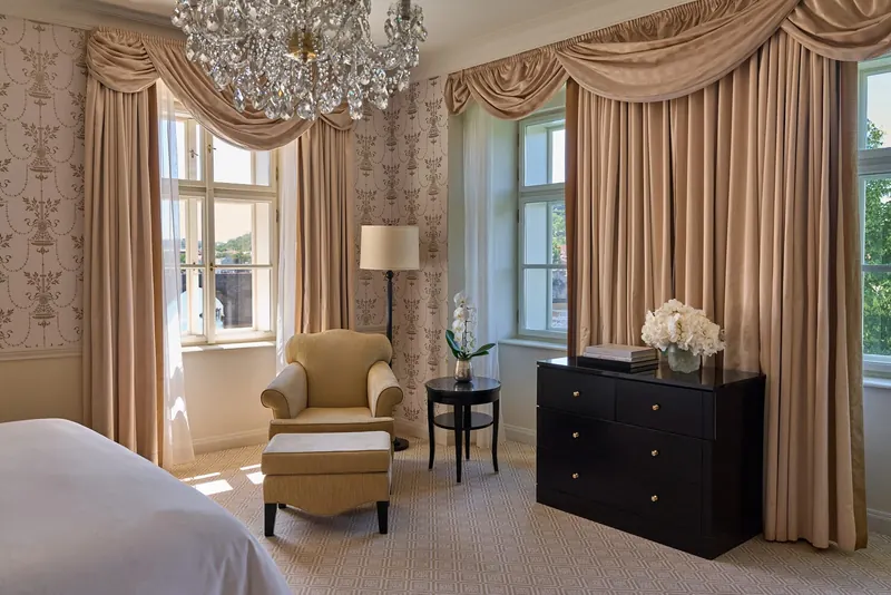 Four Seasons Prague — guest accommodation