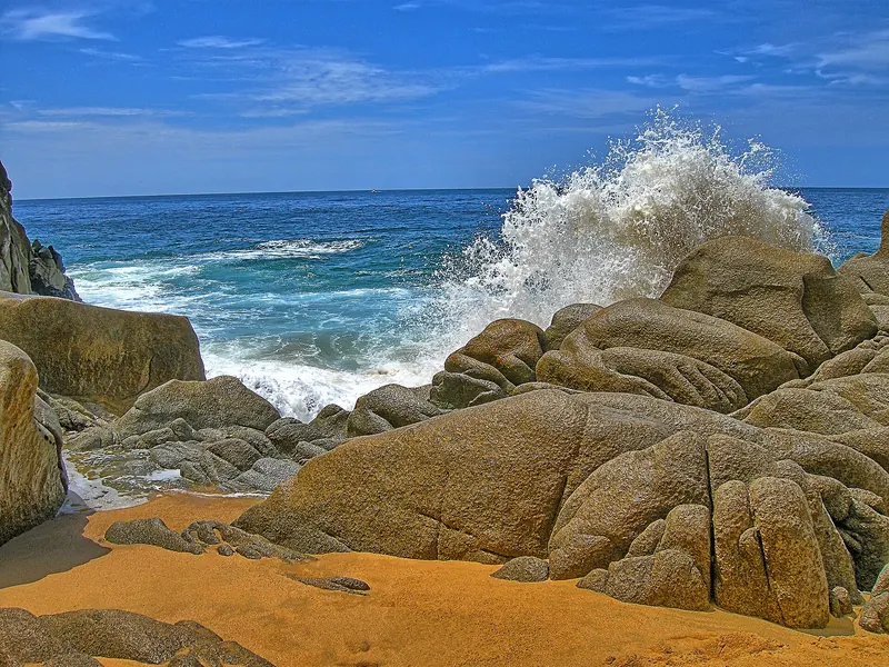 Lovers Beach Los Cabos 2008 (8997396795)